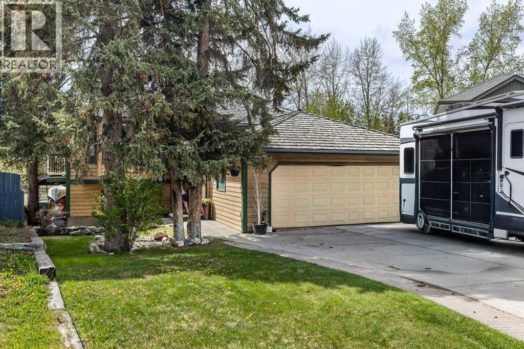 146 Cougar Point Road, Canmore, Alberta
