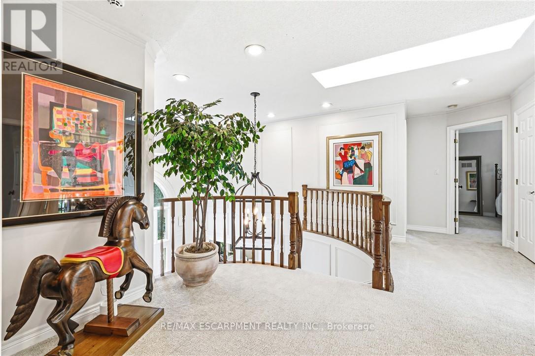 33 Golfview Crescent, Hamilton, Ontario  L9H 6V1 - Photo 18 - X13150964