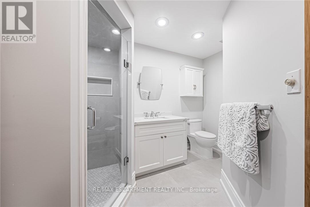 33 Golfview Crescent, Hamilton, Ontario  L9H 6V1 - Photo 34 - X13150964