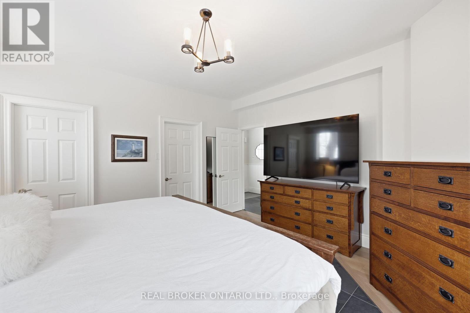 19 Marina Village Drive, Georgian Bay (Baxter), Ontario  L0K 1S0 - Photo 18 - X13150990