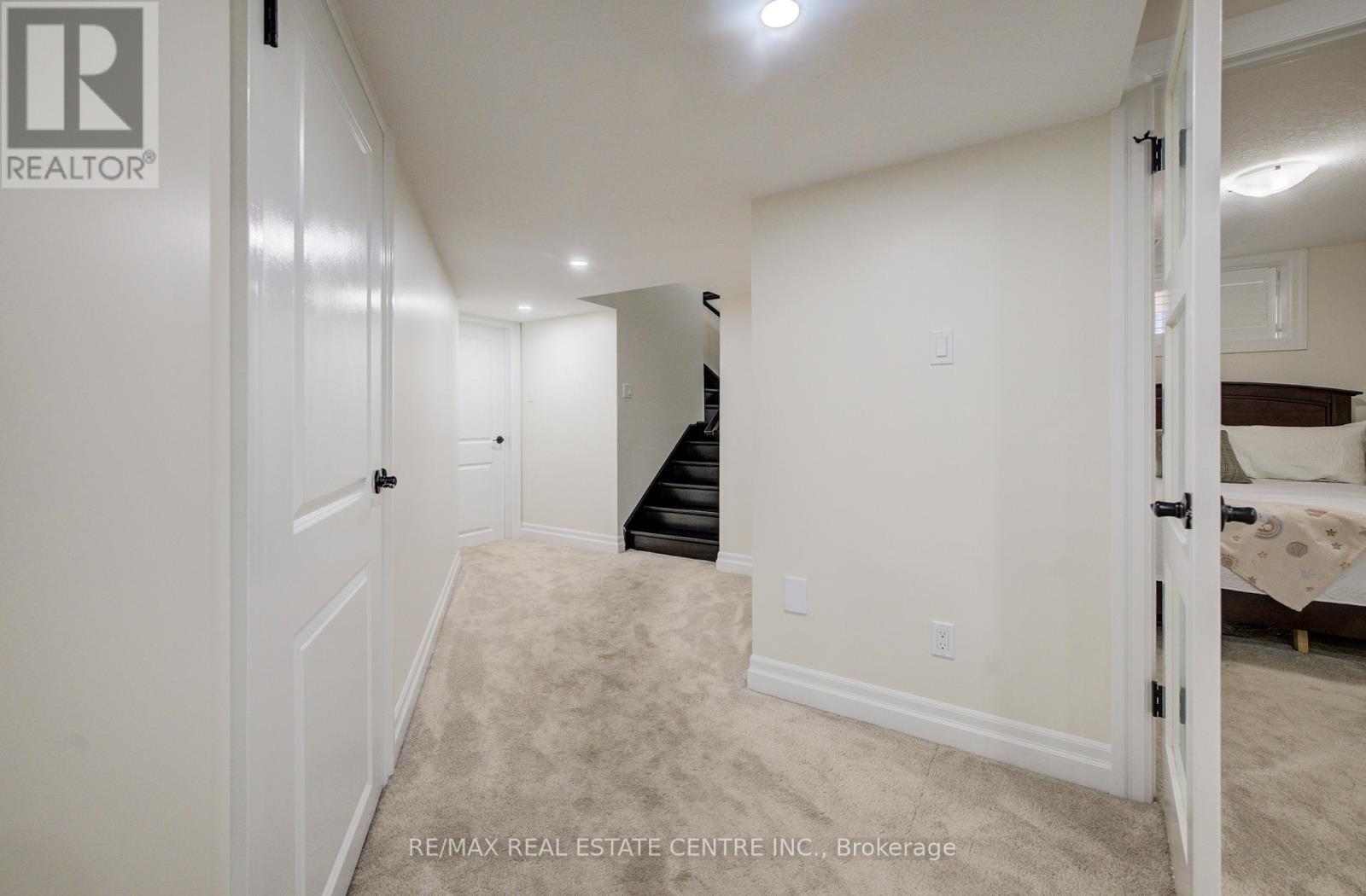 10 Deer Creek Street, Kitchener, Ontario  N2A 0E7 - Photo 24 - X13150992
