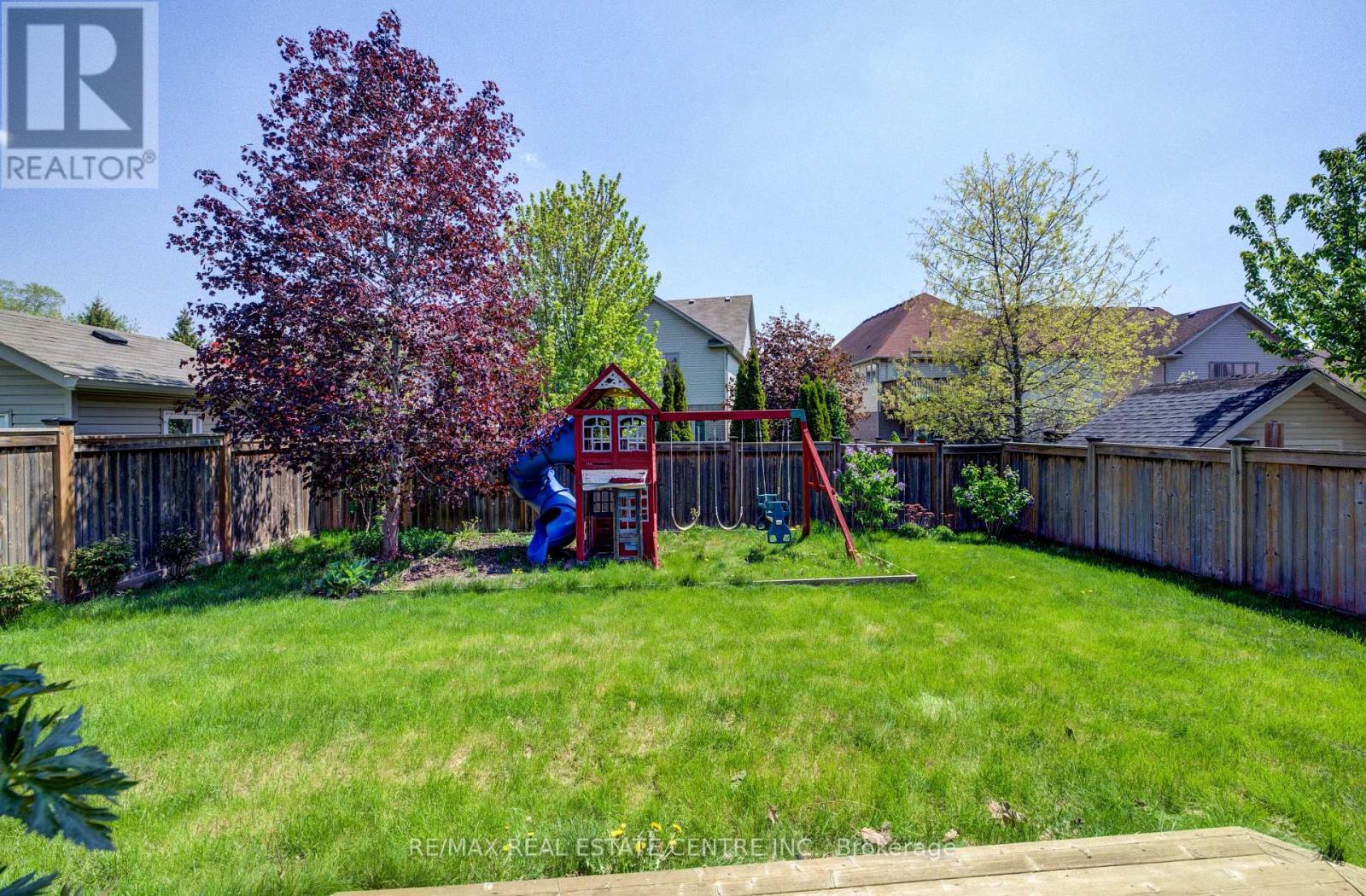 10 Deer Creek Street, Kitchener, Ontario  N2A 0E7 - Photo 36 - X13150992