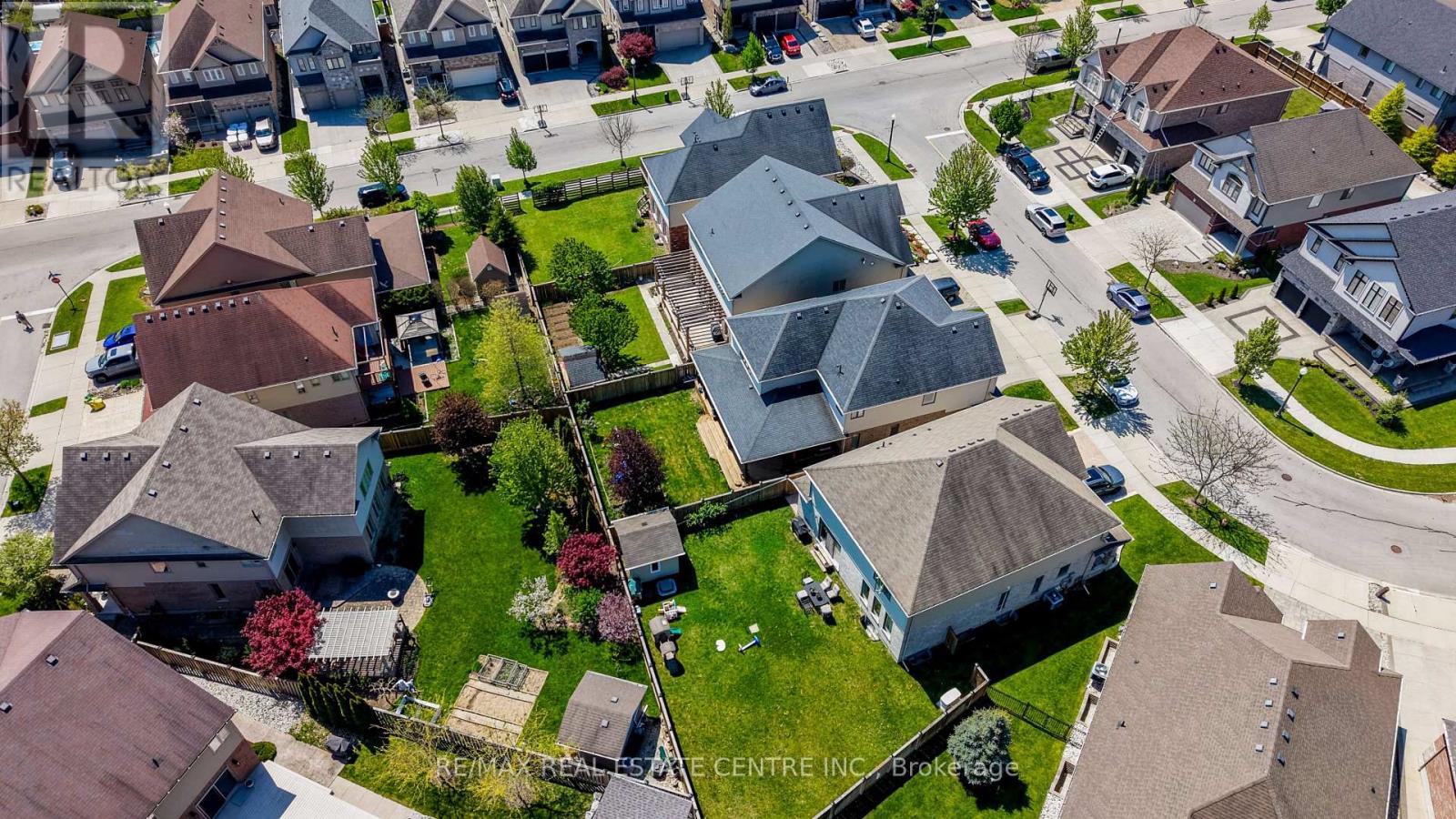 10 Deer Creek Street, Kitchener, Ontario  N2A 0E7 - Photo 43 - X13150992