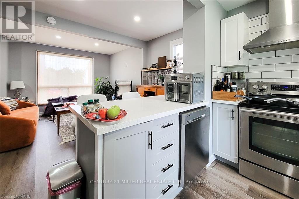 67 East 13th Street, Hamilton, Ontario  L9A 3Z4 - Photo 10 - X13151036