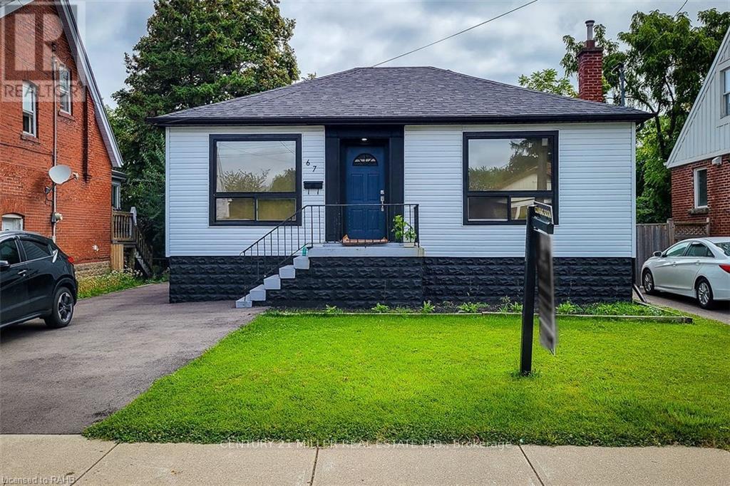 67 East 13th Street, Hamilton, Ontario  L9A 3Z4 - Photo 2 - X13151036