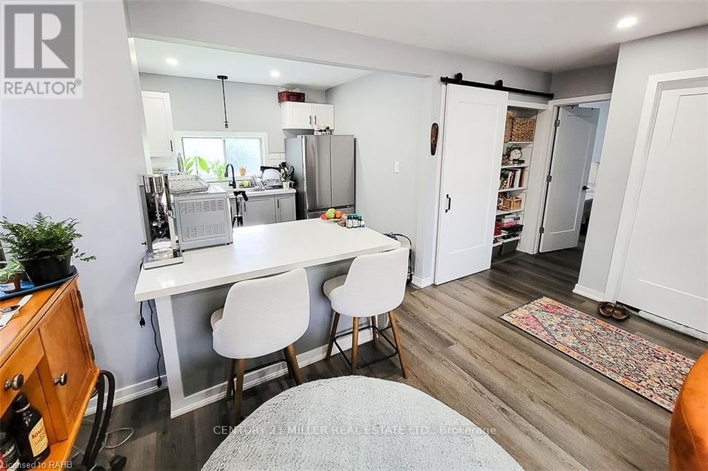 67 East 13th Street, Hamilton, Ontario  L9A 3Z4 - Photo 8 - X13151036