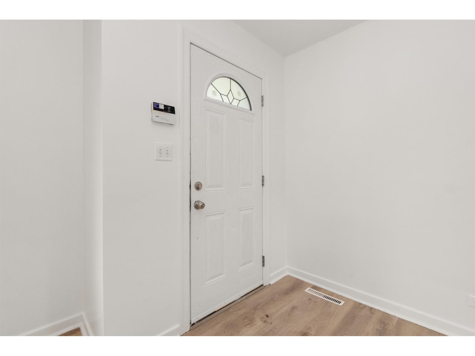 9716 Williams Street, Chilliwack Proper East, Chilliwack, British Columbia  V2P 5G7 - Photo 3 - R3125810