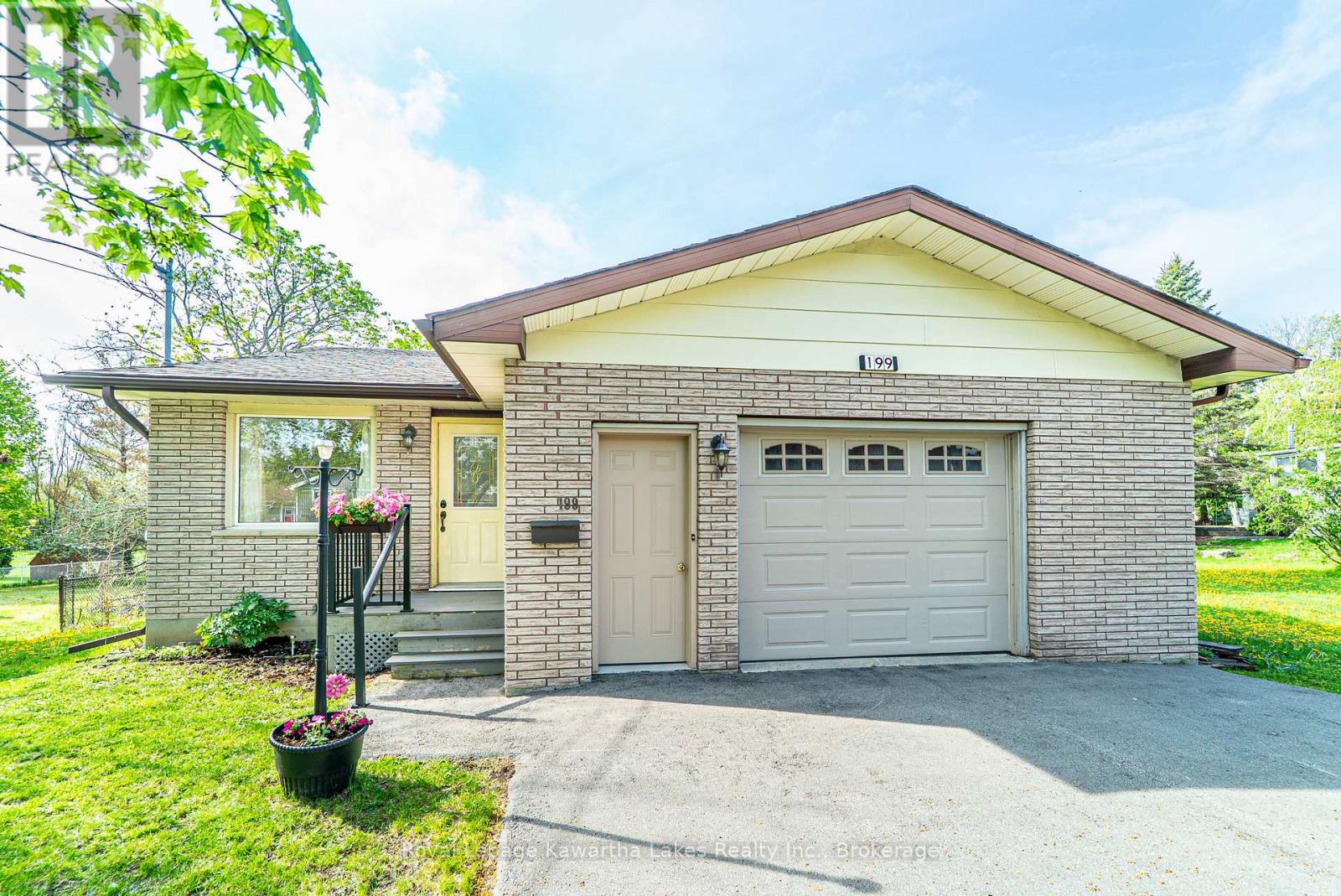 199 Mary Street W, Kawartha Lakes, Ontario  K9V 5N2 - Photo 2 - X13151252