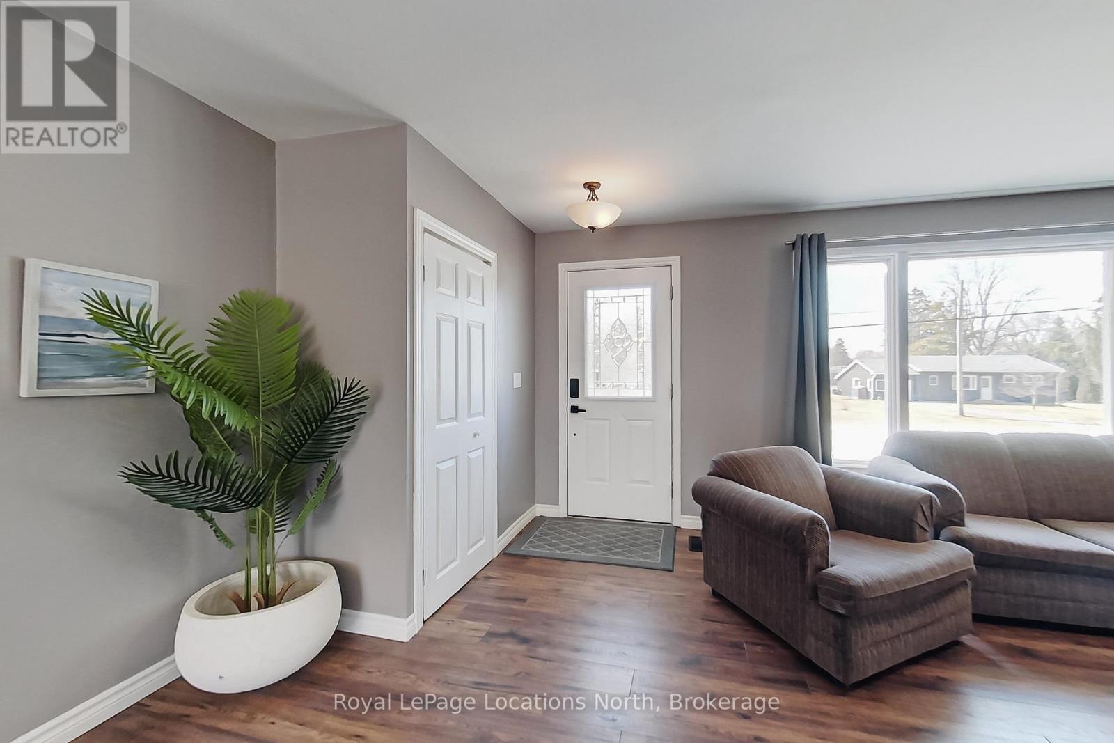 223 Graham Street, Meaford, Ontario N4L 1A9 - Photo 7 - X13151070