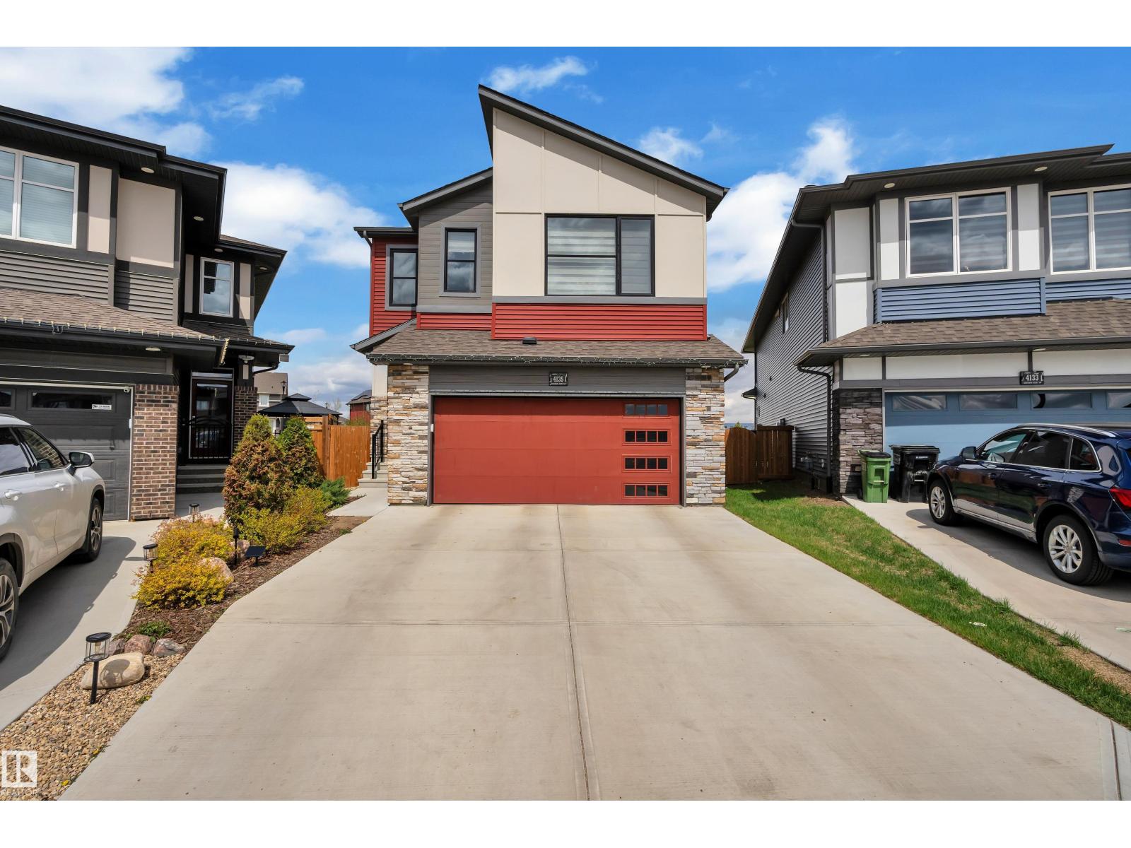 4135 HAWTHORN CT SW, edmonton, Alberta