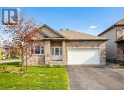 484 BRUGES STREET, Russell, Ontario