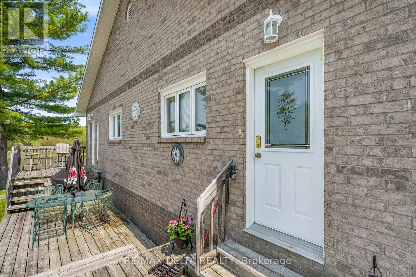 2071 Ch Tessier Road, Alfred And Plantagenet, Ontario  K0B 1L0 - Photo 4 - X13151192