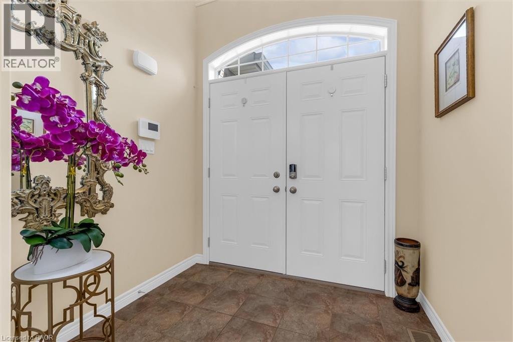 16 Westridge Drive, Hamilton, Ontario  L9C 0C2 - Photo 5 - 40830170