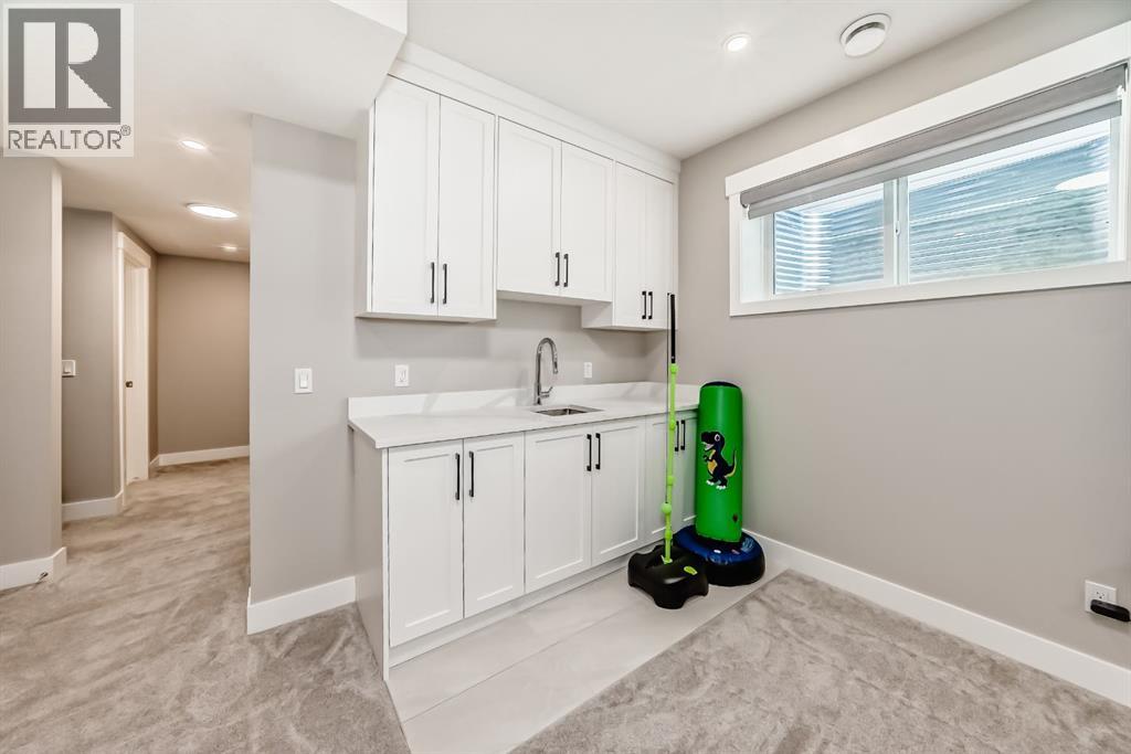 80 Vantage Drive, Cochrane, Alberta  T4C 3G2 - Photo 34 - A2306328