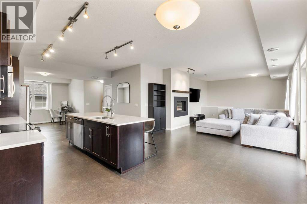 96 Cranarch Road SE, Calgary, Alberta  T3M 0V9 - Photo 5 - A2310808