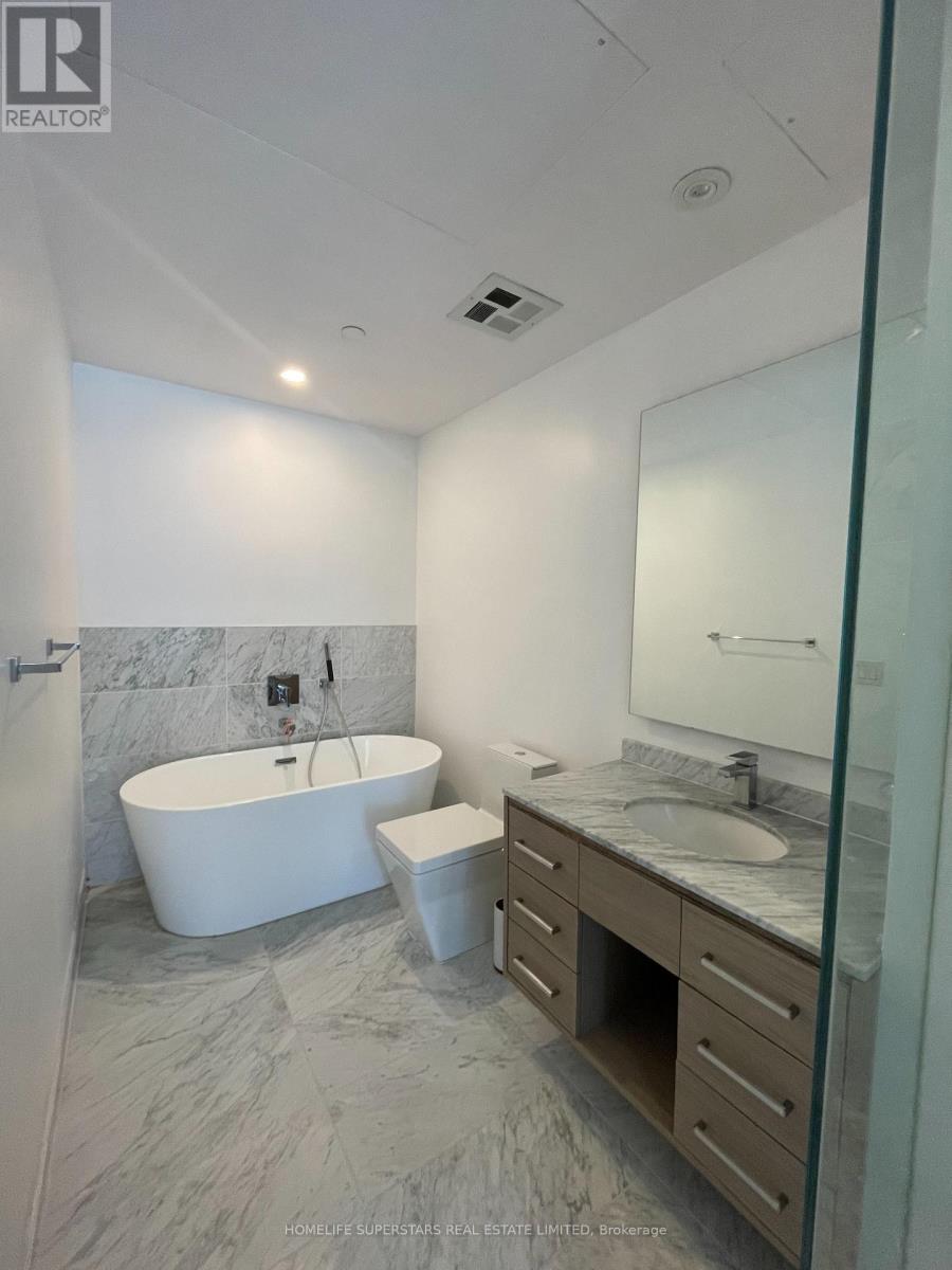 2008 - 488 University Avenue, Toronto, Ontario  M5G 0C1 - Photo 17 - C13129620