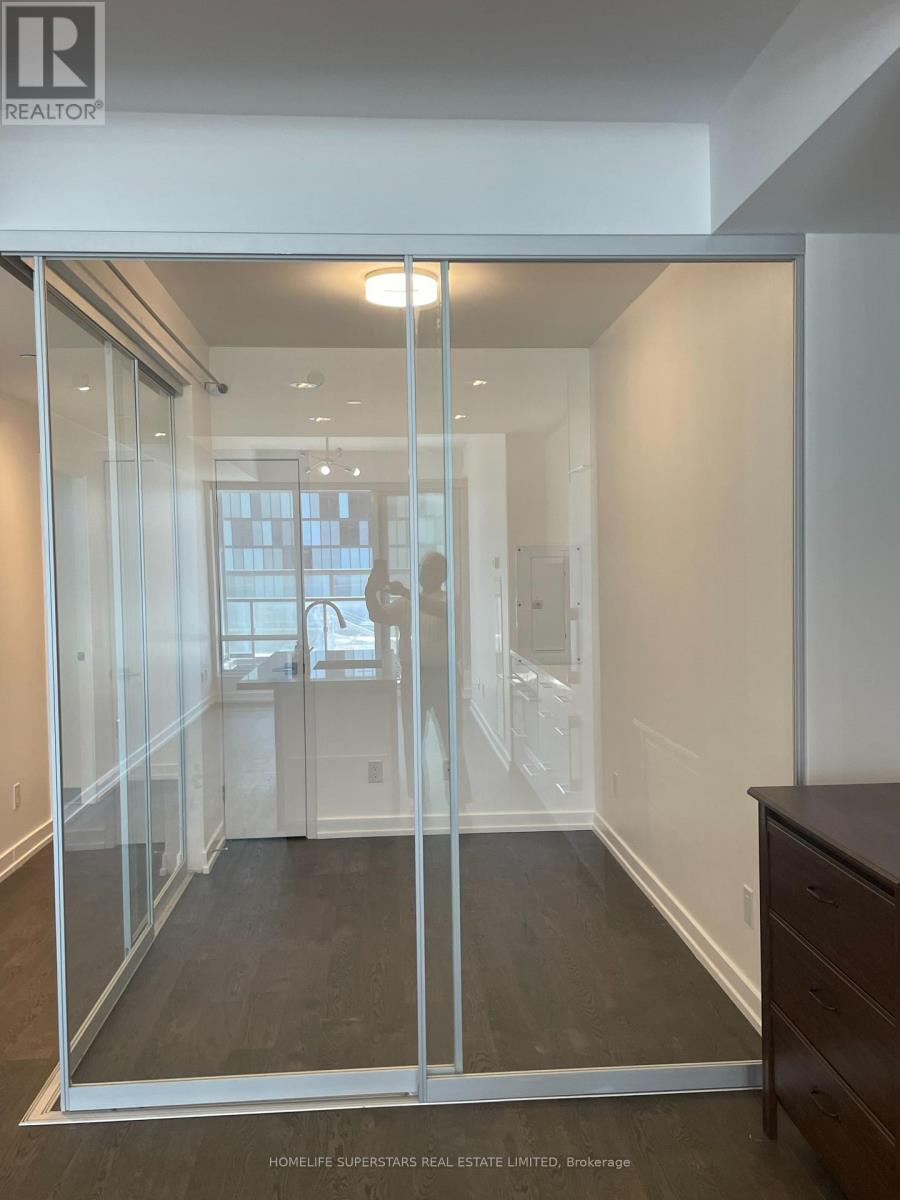2008 - 488 University Avenue, Toronto, Ontario  M5G 0C1 - Photo 13 - C13129620