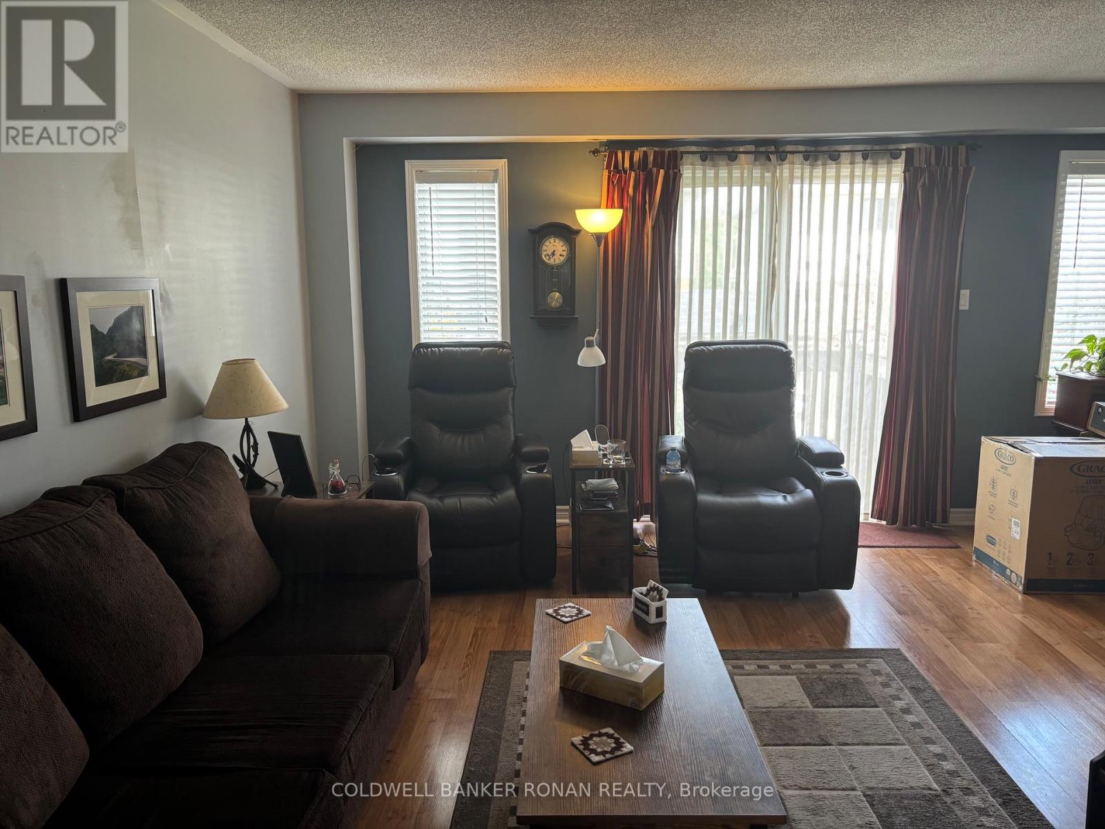 16 Potter Crescent, New Tecumseth, Ontario  L0G 1W0 - Photo 3 - N13144346