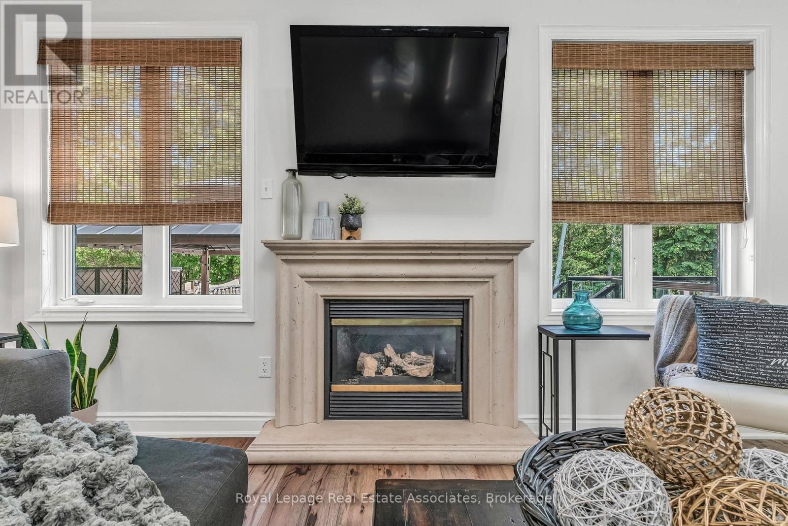 273 Duskywing Way, Oakville, Ontario  L6L 6X5 - Photo 17 - W12878230