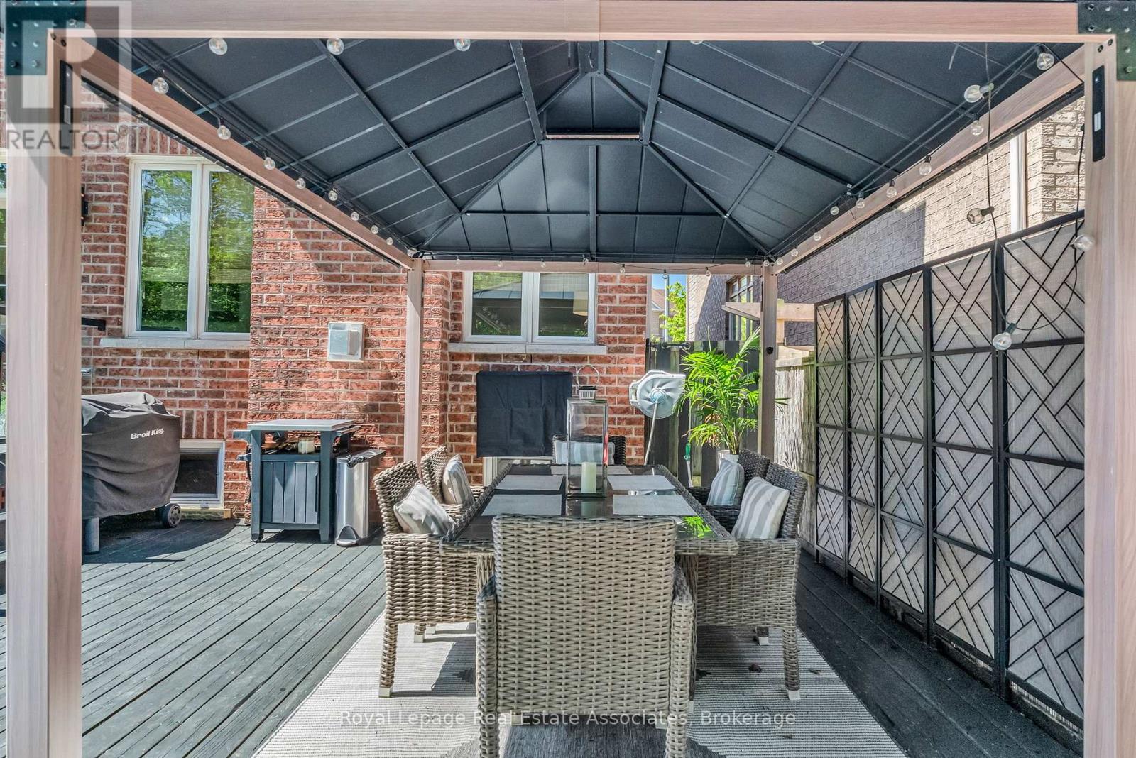 273 Duskywing Way, Oakville, Ontario  L6L 6X5 - Photo 45 - W12878230