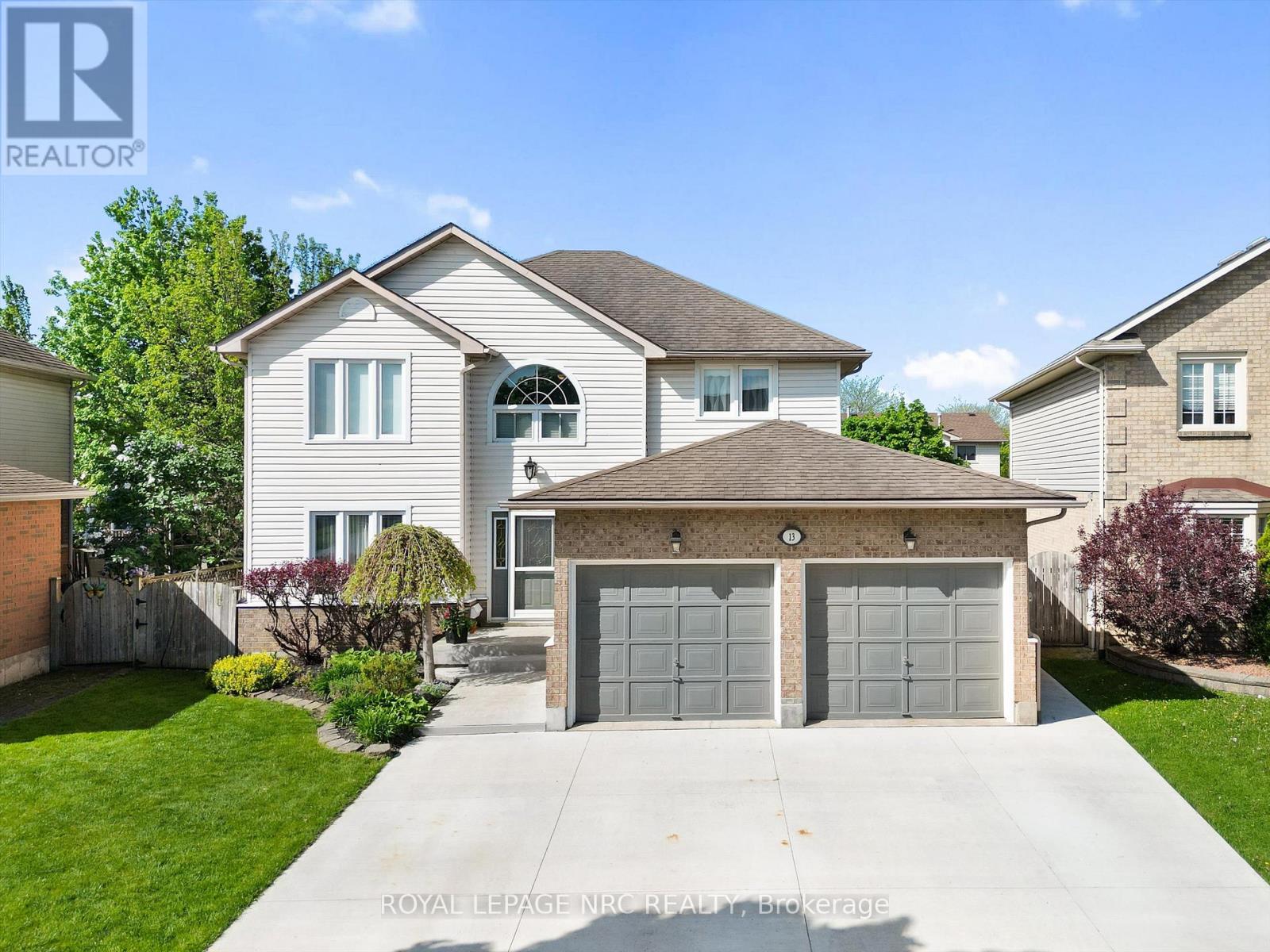 13 Crysler Crescent, Thorold, Ontario  L2V 5A2 - Photo 1 - X13151068
