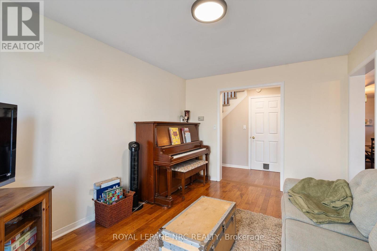 13 Crysler Crescent, Thorold, Ontario  L2V 5A2 - Photo 13 - X13151068