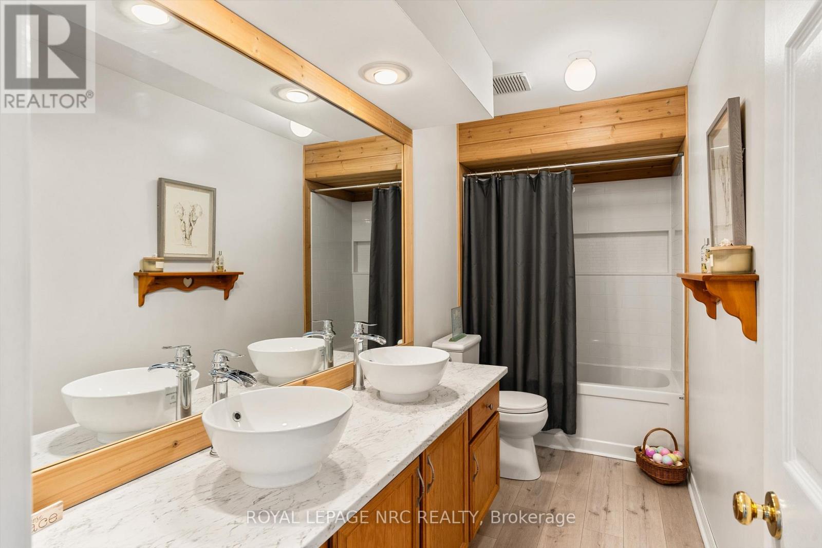 13 Crysler Crescent, Thorold, Ontario  L2V 5A2 - Photo 28 - X13151068