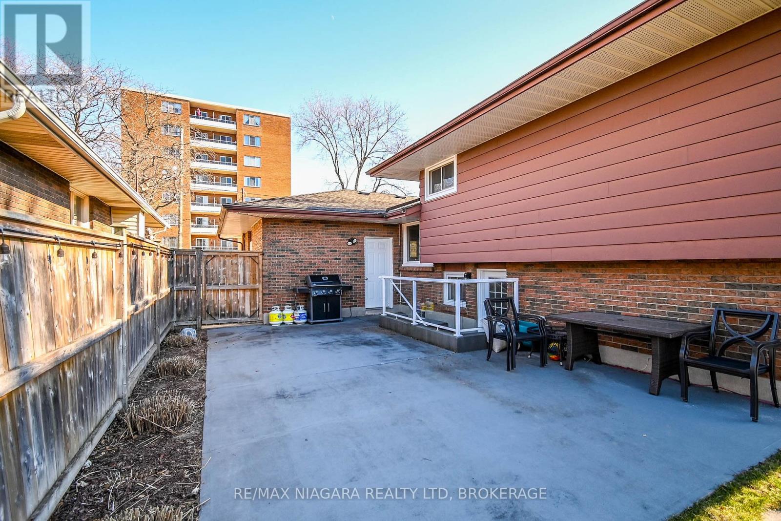 63 Windward Street, St. Catharines (Carlton/bunting), Ontario L2M 4B9 - Photo 30 - X13151376
