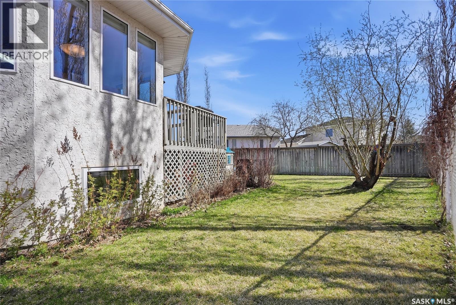 502 Le May Crescent, Saskatoon, Saskatchewan  S7S 1L1 - Photo 46 - SK036555