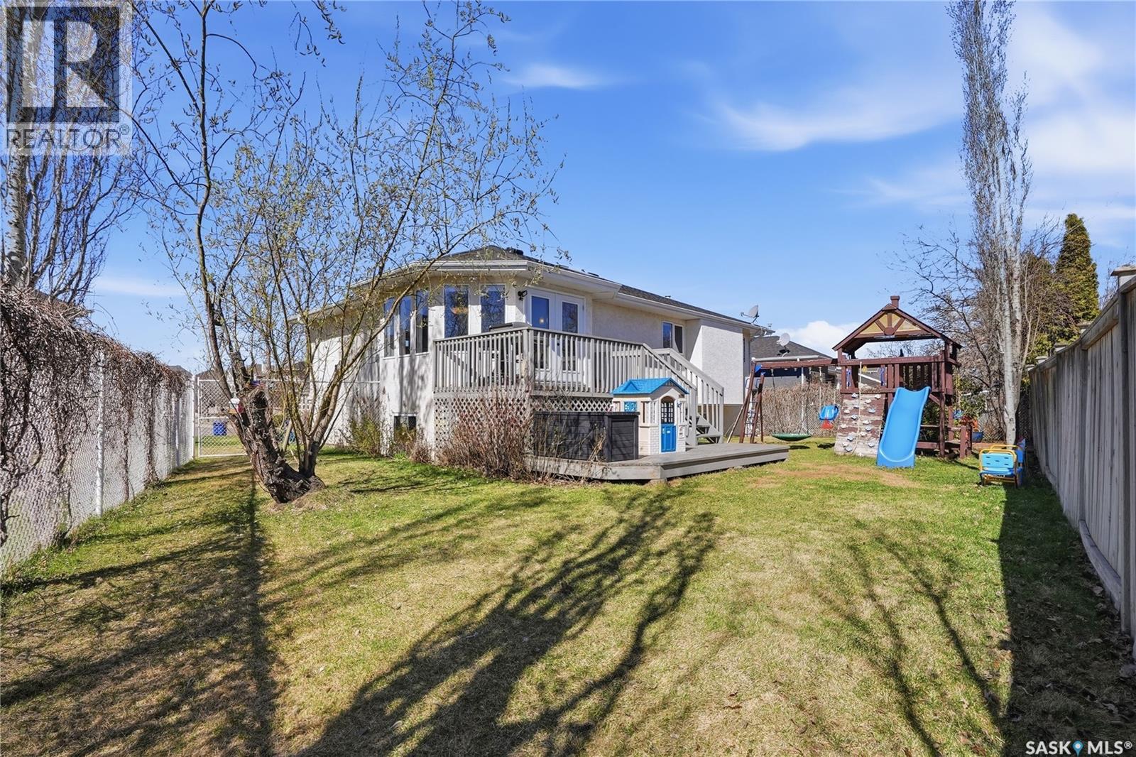 502 Le May Crescent, Saskatoon, Saskatchewan  S7S 1L1 - Photo 47 - SK036555