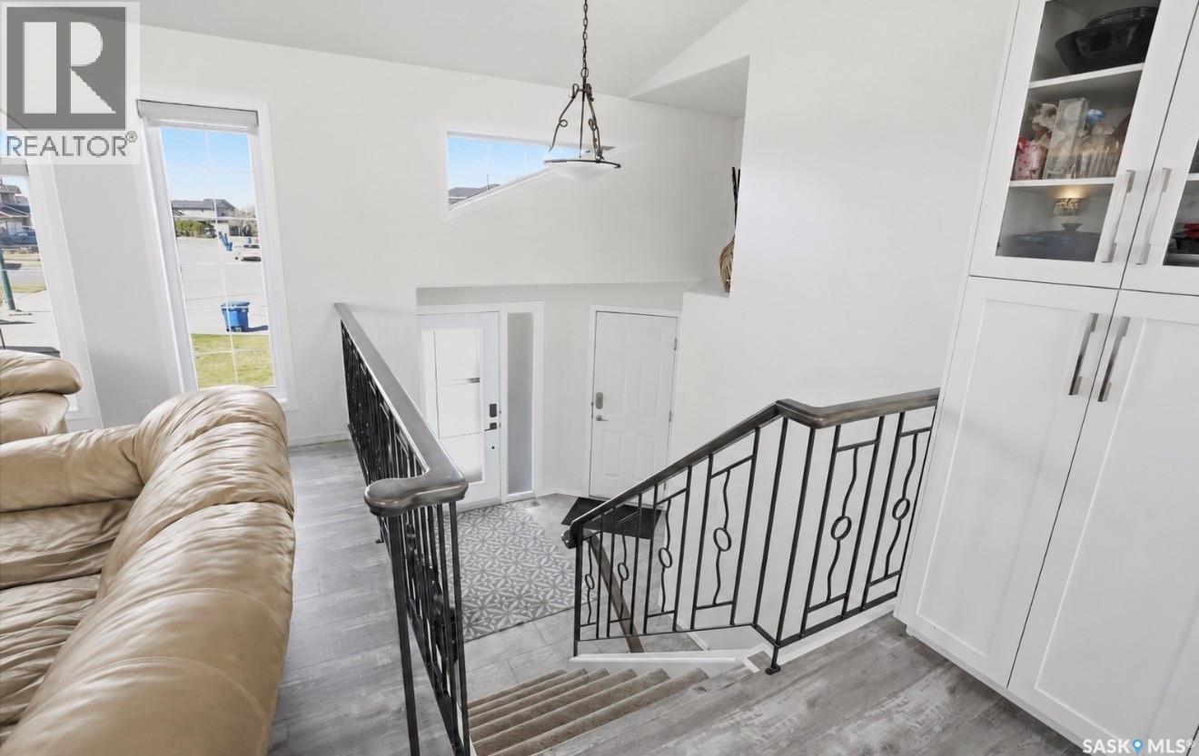 502 Le May Crescent, Saskatoon, Saskatchewan  S7S 1L1 - Photo 6 - SK036555