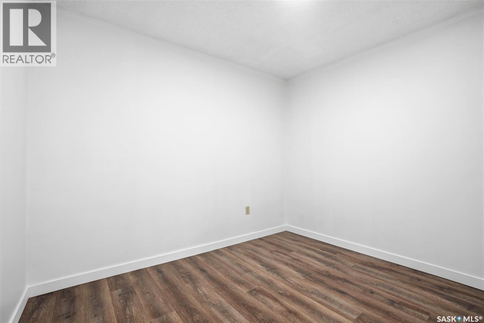 401 405 5th Avenue N, Saskatoon, Saskatchewan  S7K 6Z3 - Photo 10 - SK036402