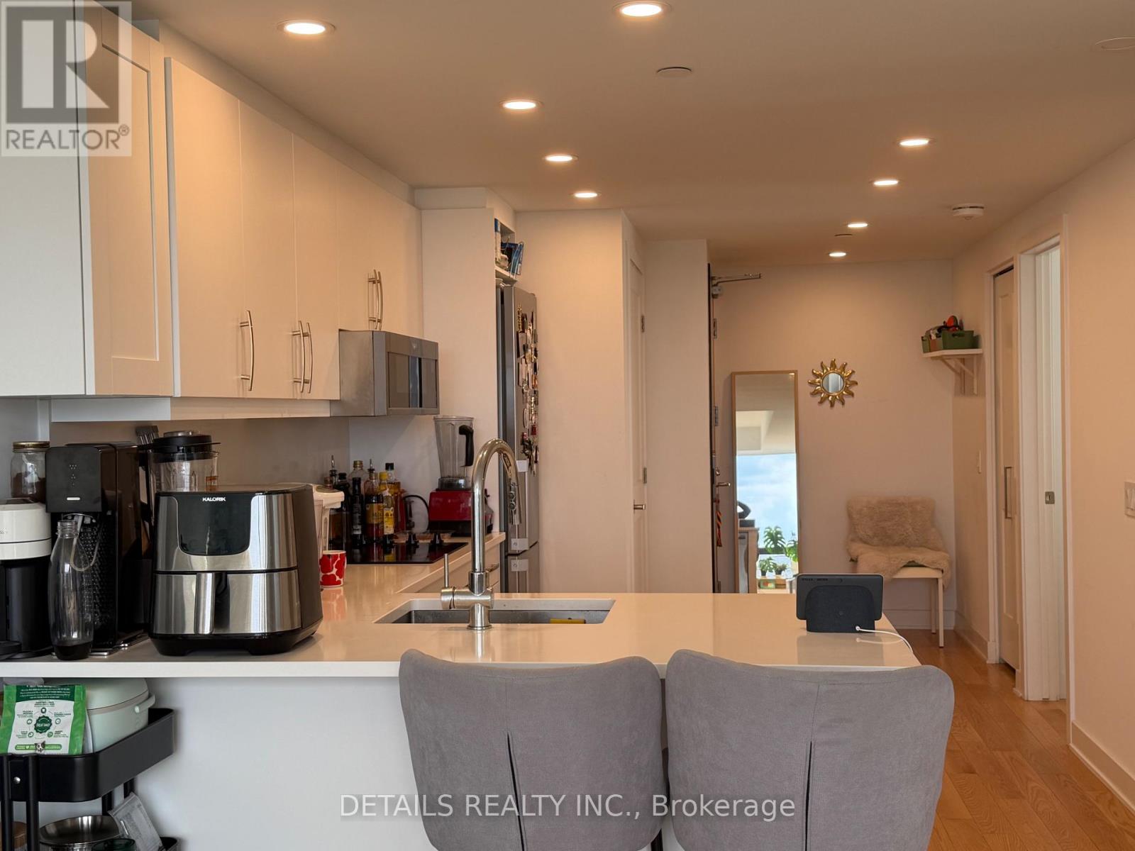 2301 - 340 Queen Street, Ottawa, Ontario  K1R 5A5 - Photo 3 - X13100280