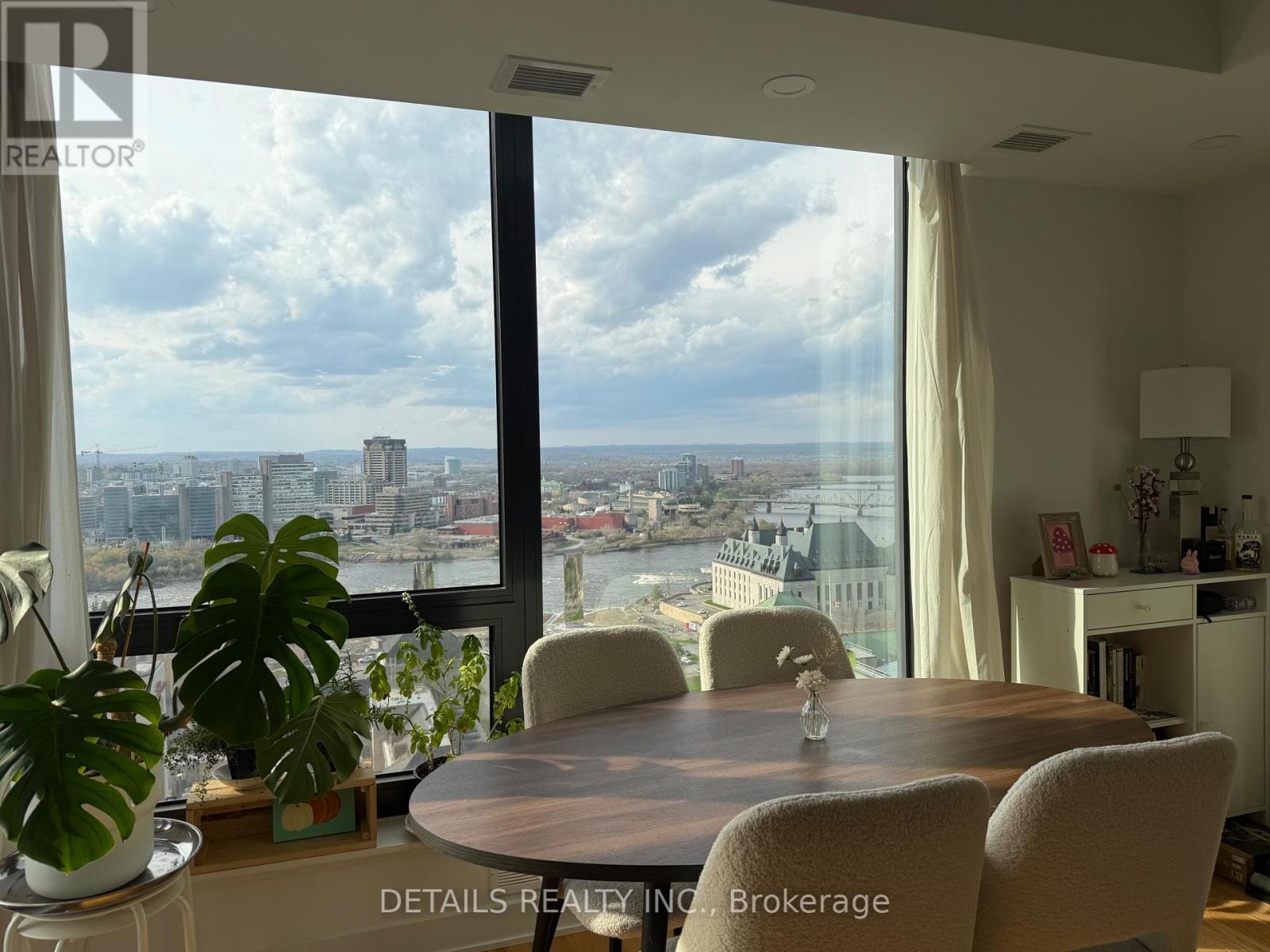 2301 - 340 Queen Street, Ottawa, Ontario  K1R 5A5 - Photo 4 - X13100280