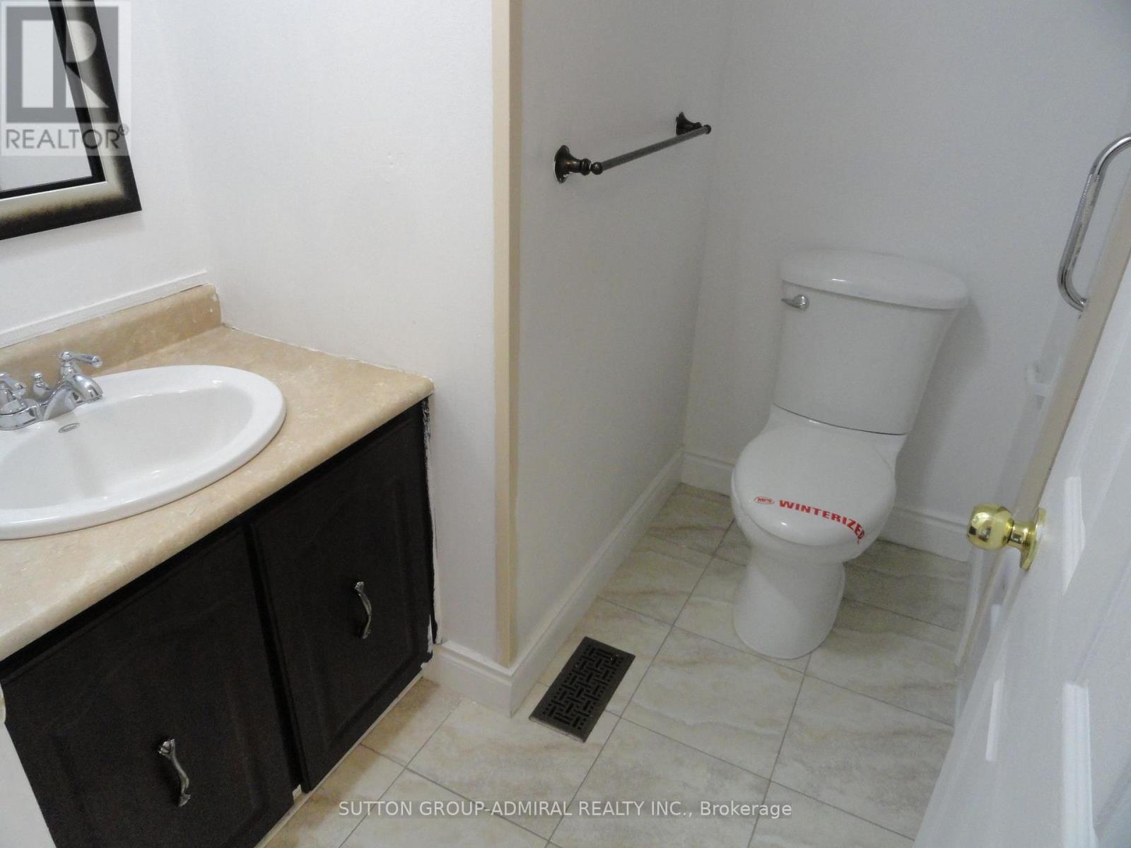 137 Ashton Crescent, Brampton, Ontario  L6S 3J9 - Photo 10 - W13037776