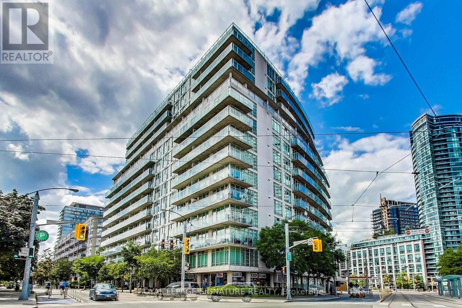 1807 - 650 Queens Quay W, Toronto, Ontario  M5V 2Y7 - Photo 1 - C13151144