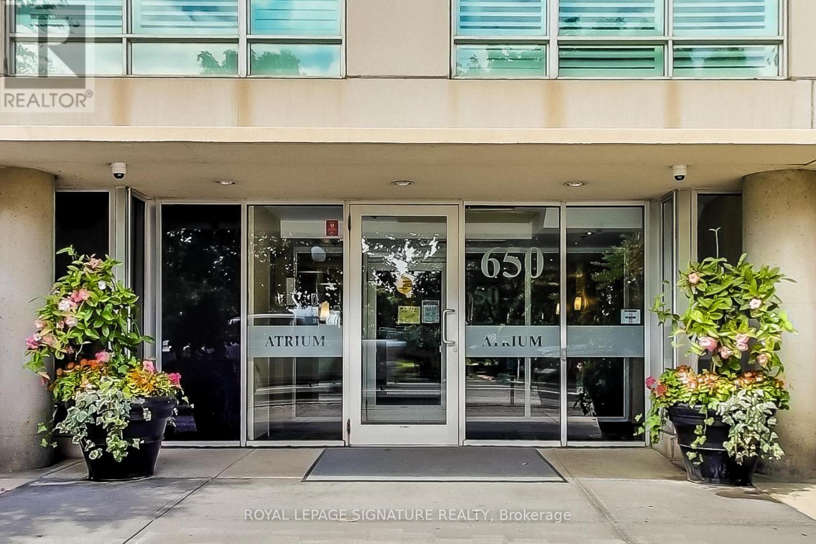 1807 - 650 Queens Quay W, Toronto, Ontario  M5V 2Y7 - Photo 2 - C13151144