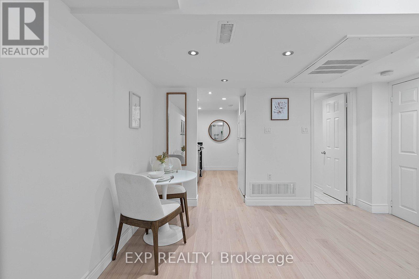 Th B - 12 Portland Street, Toronto, Ontario  M5V 3N6 - Photo 11 - C13151212