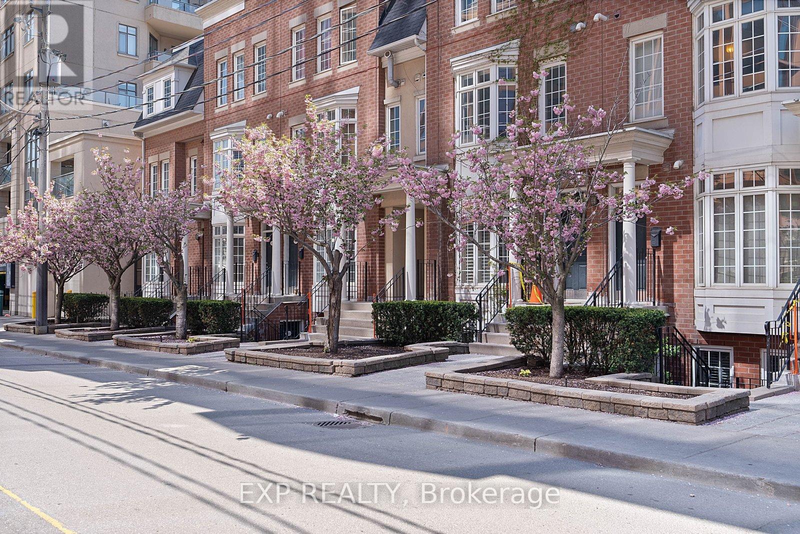 Th B - 12 Portland Street, Toronto, Ontario  M5V 3N6 - Photo 2 - C13151212