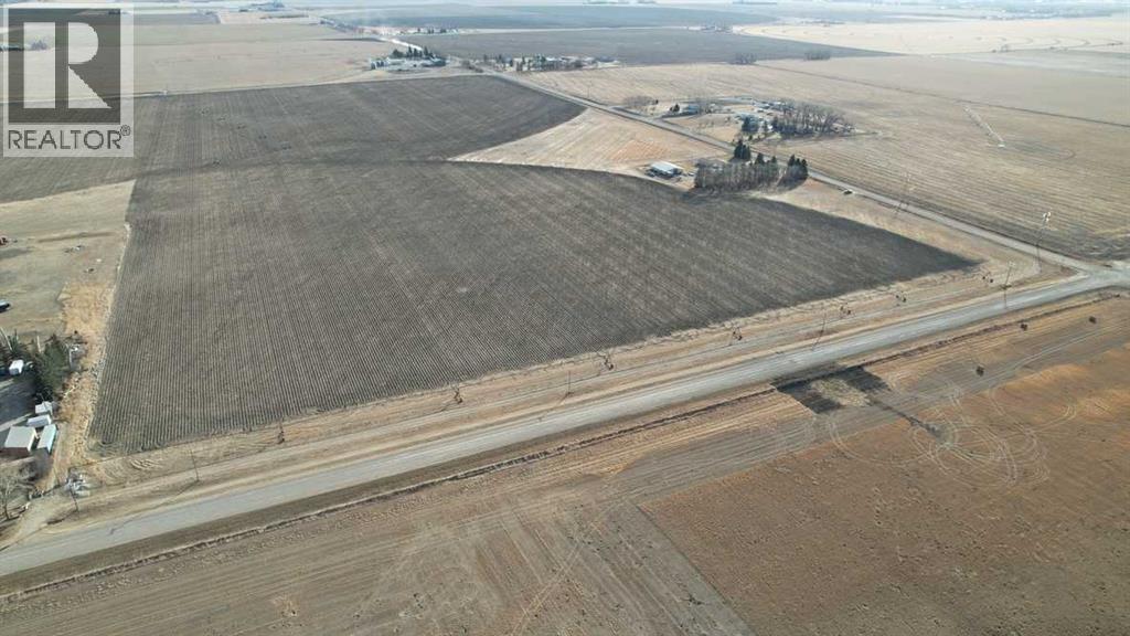 212072 Twp Rd 9-4, Rural Lethbridge County, Alberta  T1J 5R2 - Photo 2 - A2288383