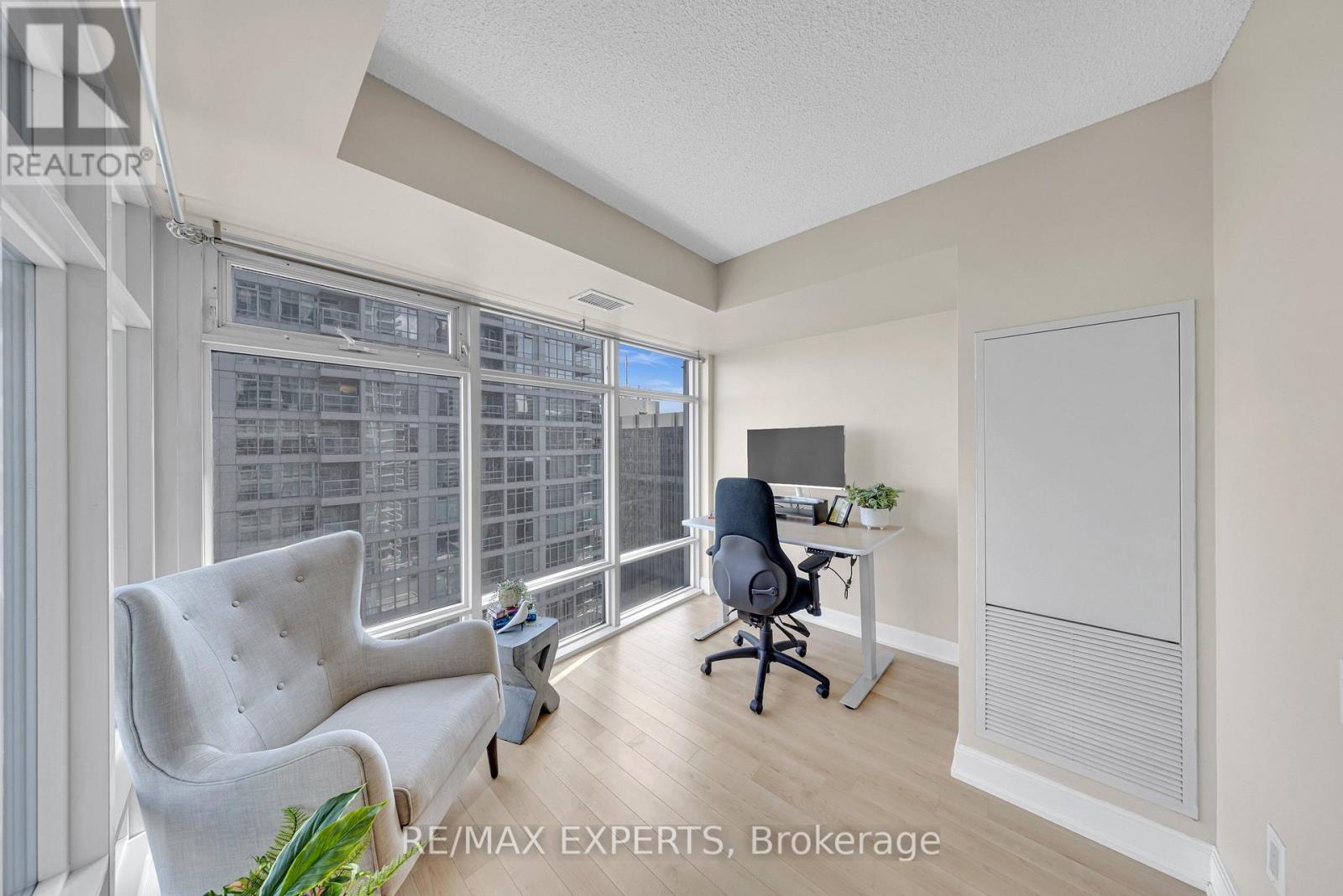 2304 - 2191 Yonge Street, Toronto, Ontario  M4S 3H8 - Photo 14 - C13151310