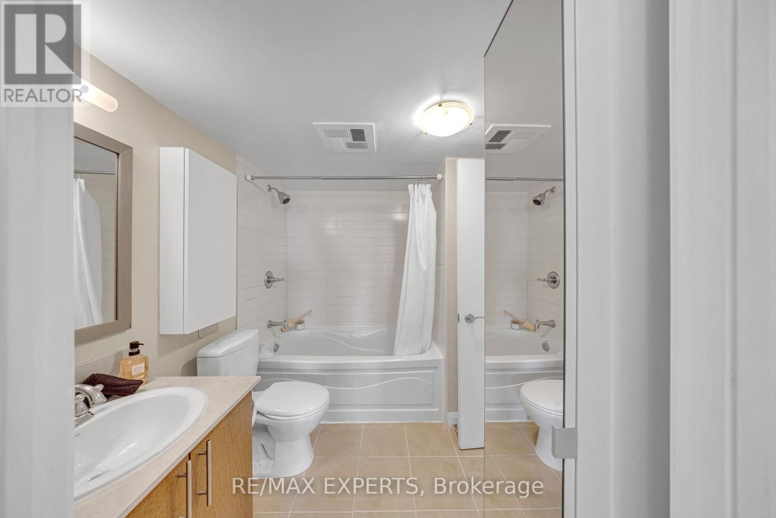 2304 - 2191 Yonge Street, Toronto, Ontario  M4S 3H8 - Photo 22 - C13151310