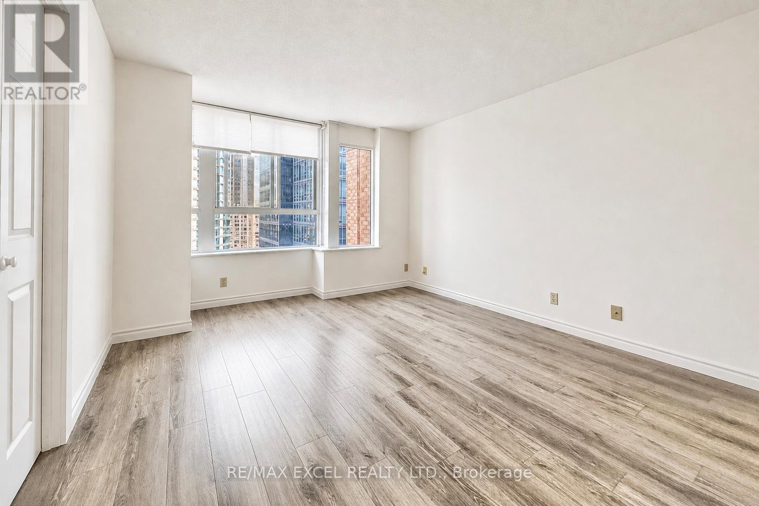 1208 - 44 Gerrard Street W, Toronto, Ontario  M5G 2K2 - Photo 12 - C13151326