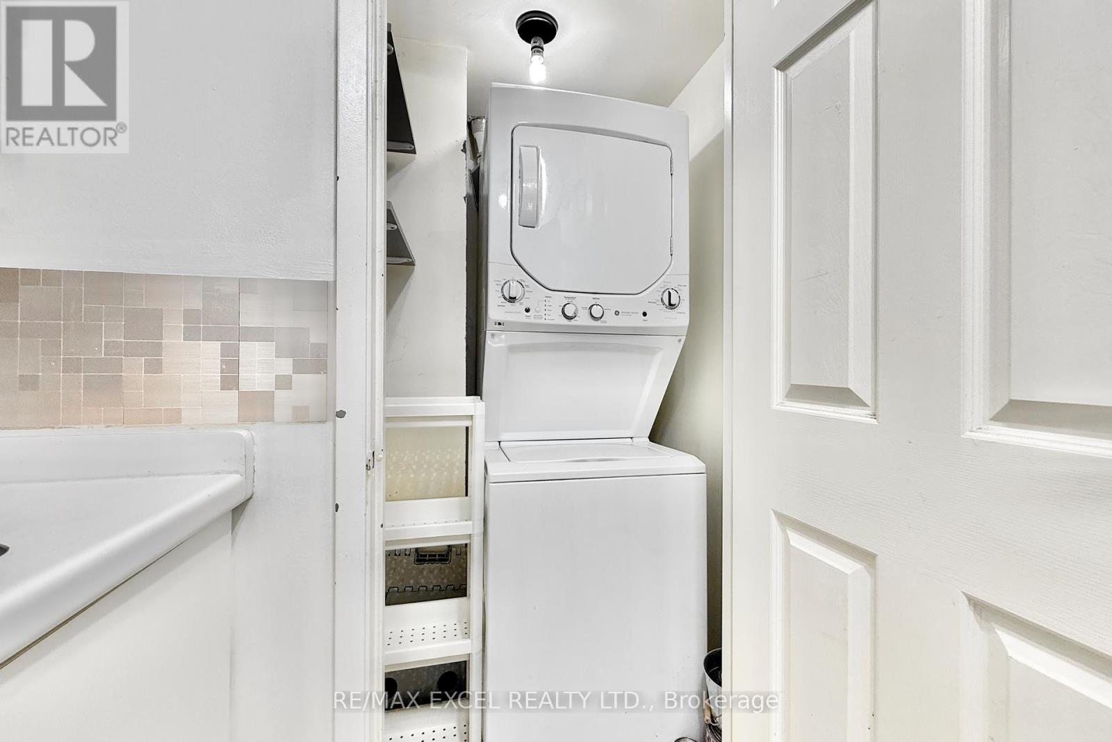 1208 - 44 Gerrard Street W, Toronto, Ontario  M5G 2K2 - Photo 22 - C13151326