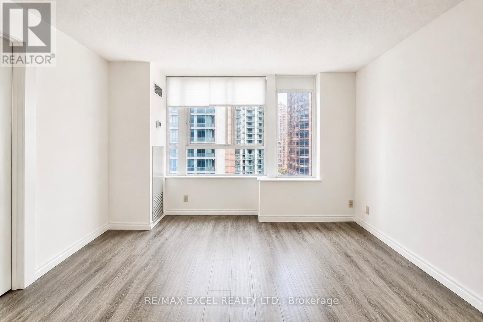 1208 - 44 Gerrard Street W, Toronto, Ontario  M5G 2K2 - Photo 6 - C13151326