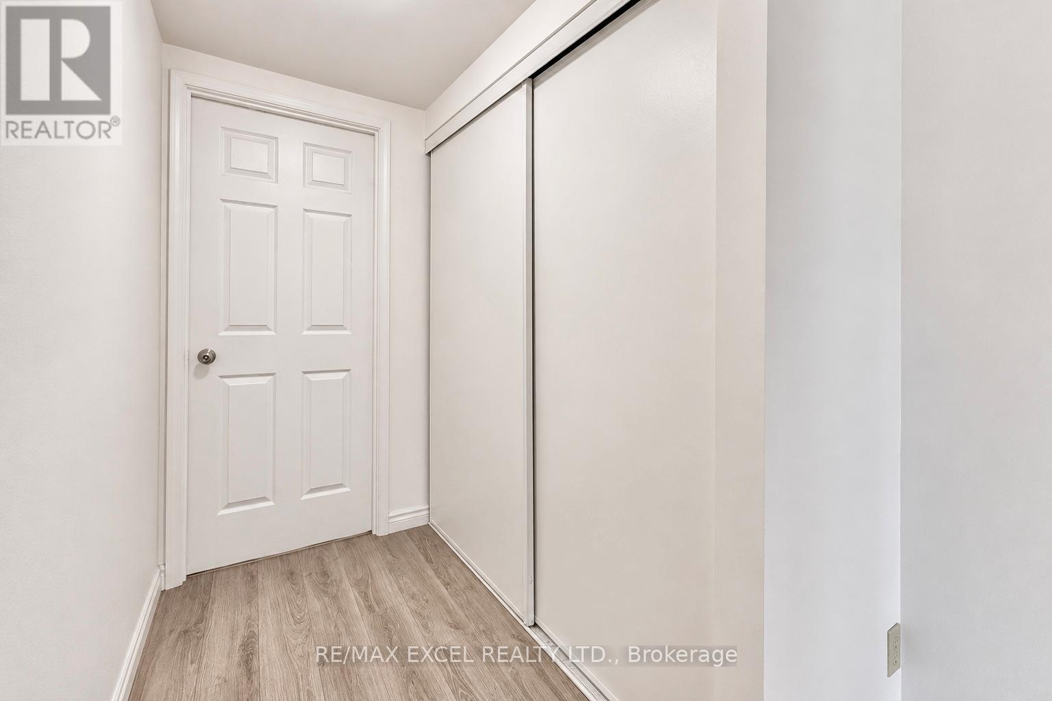 1208 - 44 Gerrard Street W, Toronto, Ontario  M5G 2K2 - Photo 8 - C13151326