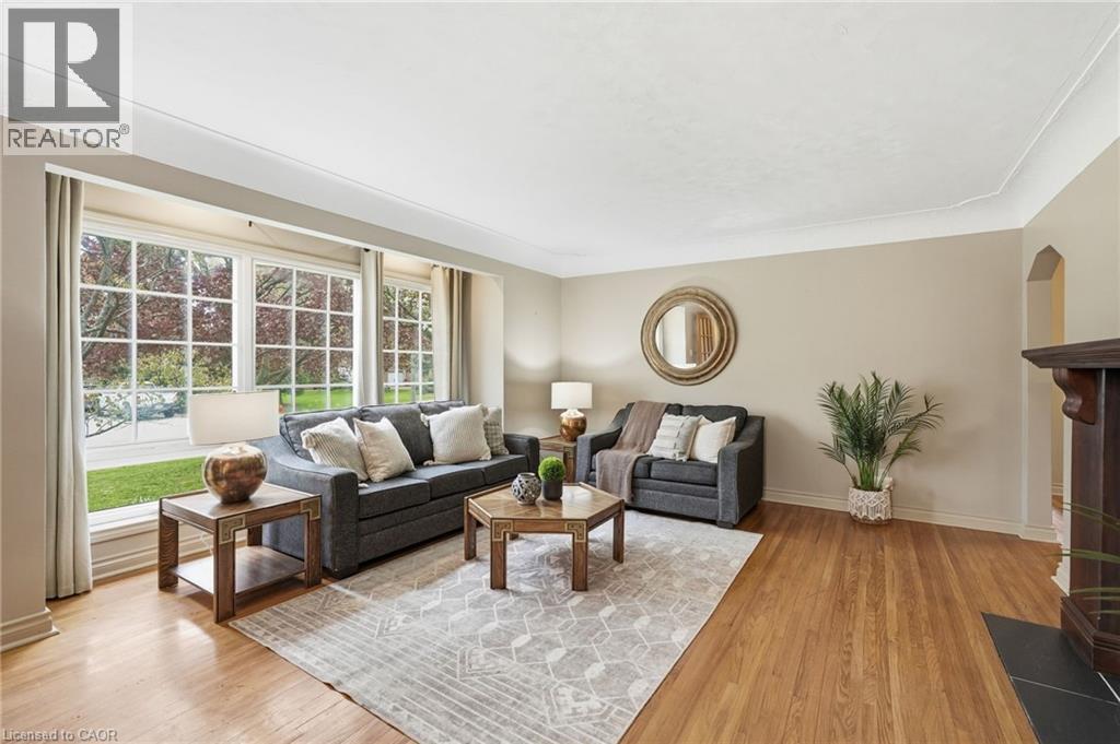 21 Brian Boulevard, Waterdown, Ontario  L8B 0C7 - Photo 6 - 40830422