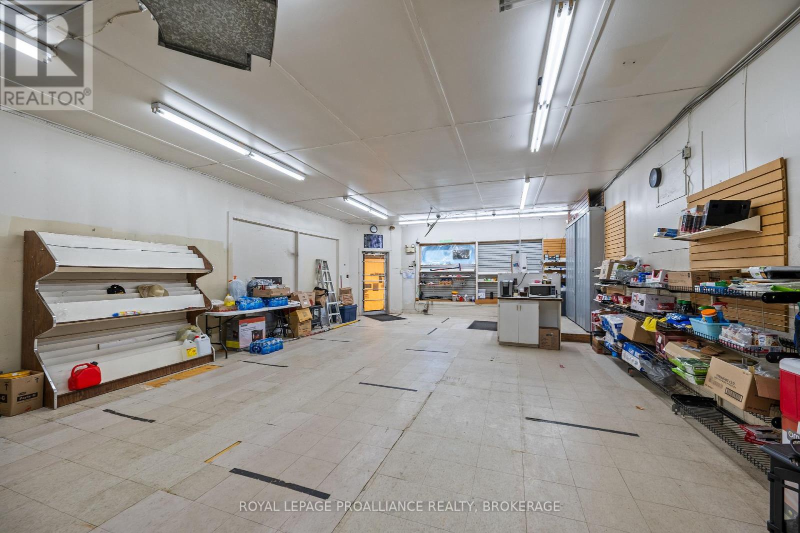 400 King Street W, Gananoque, Ontario  K7G 2G9 - Photo 9 - X13151254