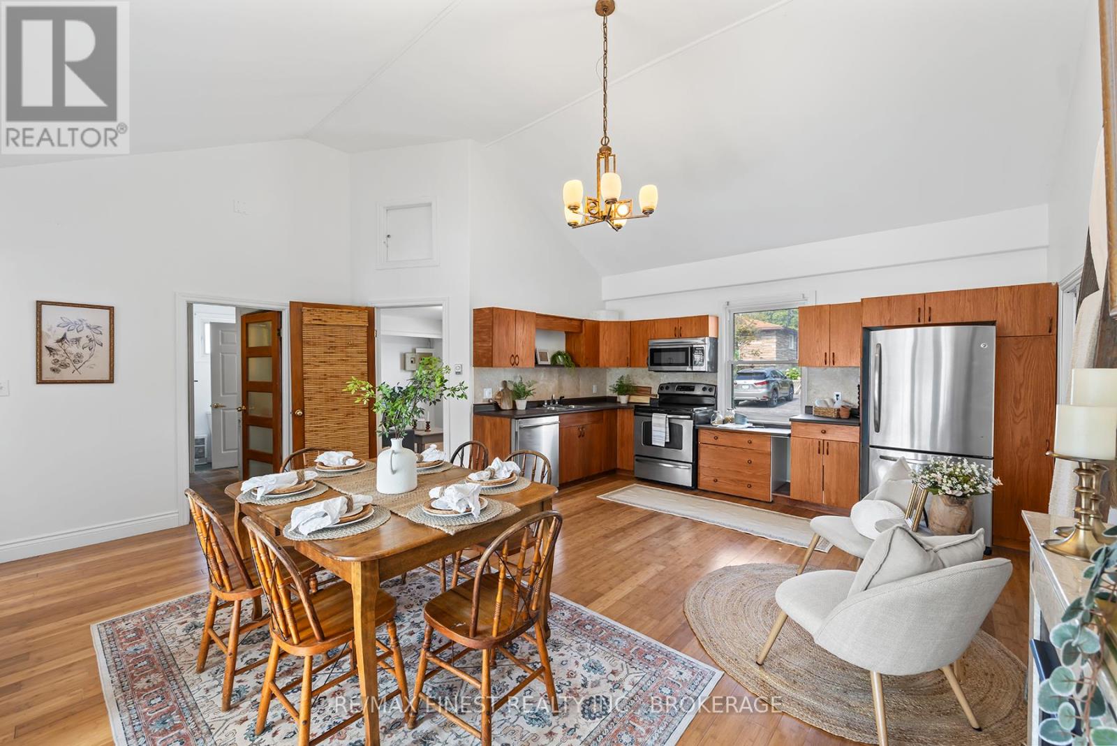 42a Hill Street, Prince Edward County, Ontario  K0K 2T0 - Photo 11 - X13151288