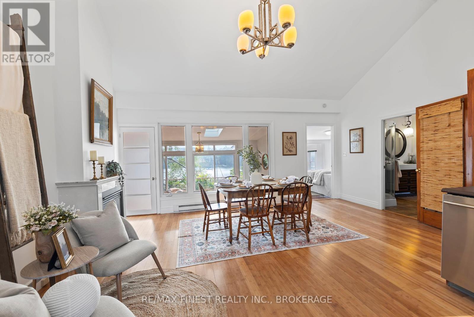 42a Hill Street, Prince Edward County, Ontario  K0K 2T0 - Photo 15 - X13151288